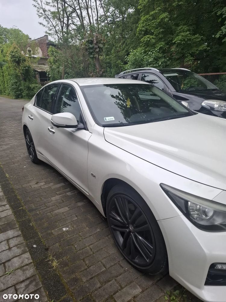 Infiniti Q50 2.0t Premium Sound Studio by Bose - 6
