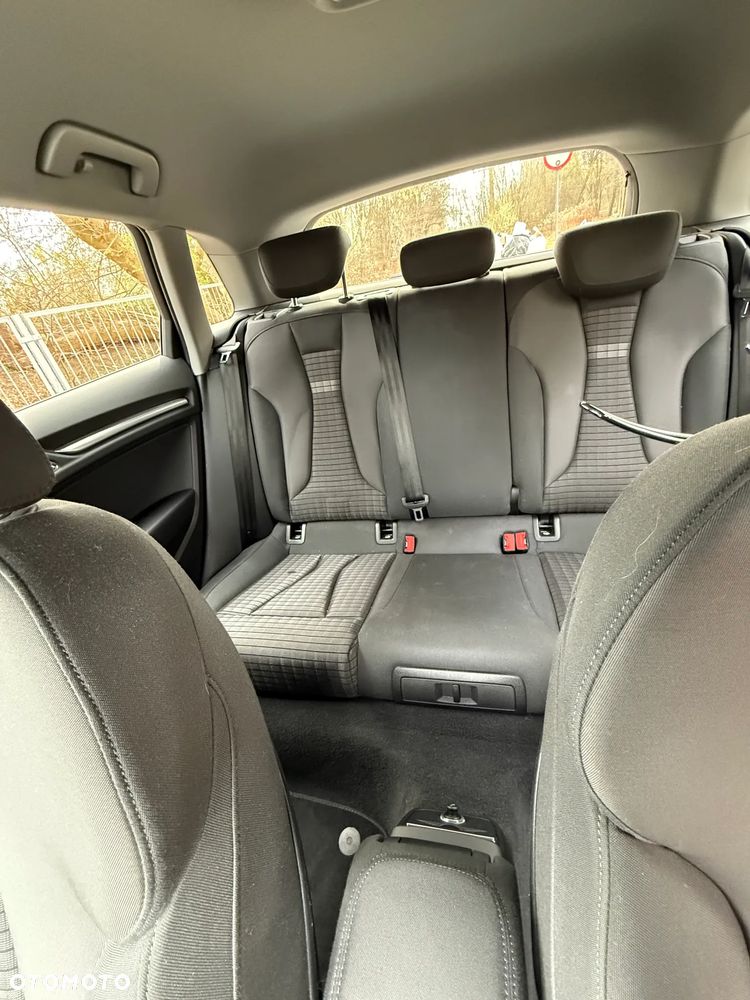 Audi A3 Sportback 35 TFSI S tronic - 10