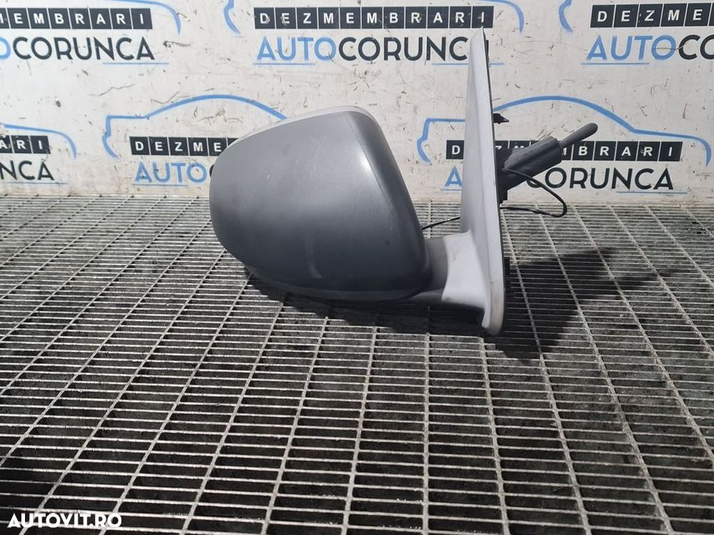 Oglinda dreapta Dacia Duster II 2018 - 2021 4 Usi KNA Gris Comete (1318) Fara rabatare - 1