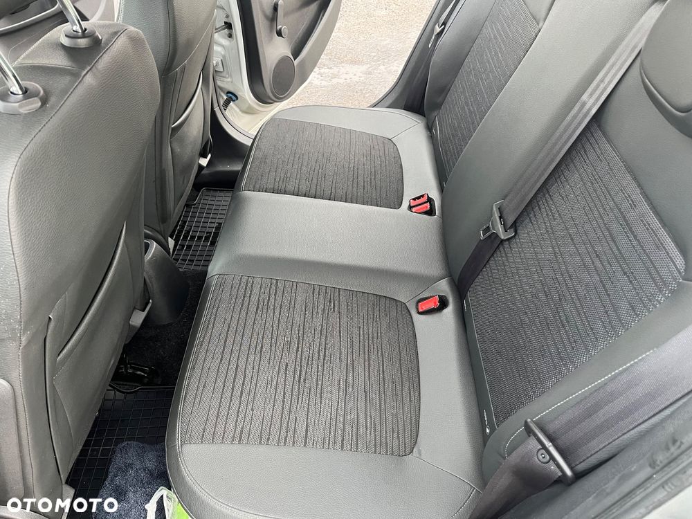 Opel Corsa 1.2 16V EcoFLEX Start-Stop Selection - 17