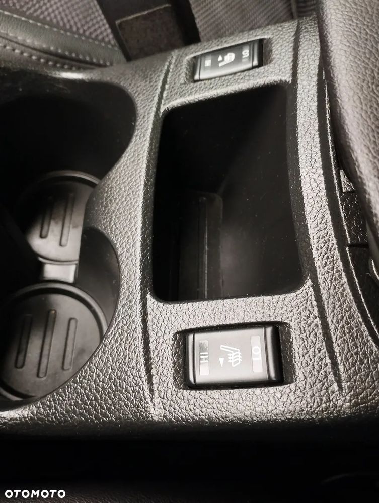 Nissan Qashqai 1.6 DIG-T Tekna - 17