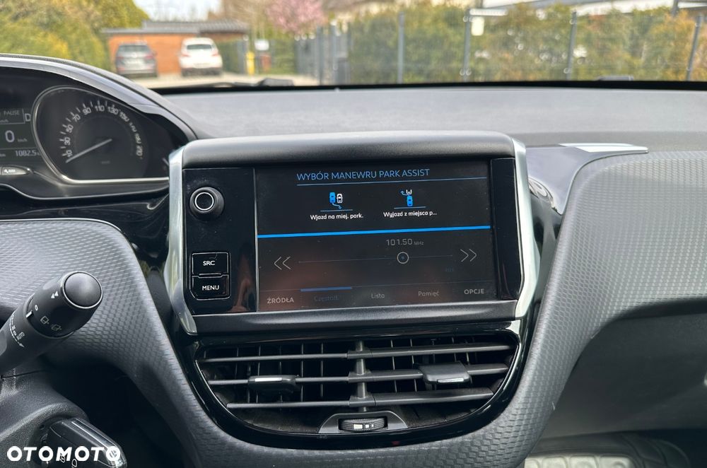 Peugeot 2008 PureTech 110 GPF Stop&Start EAT6 Allure - 18