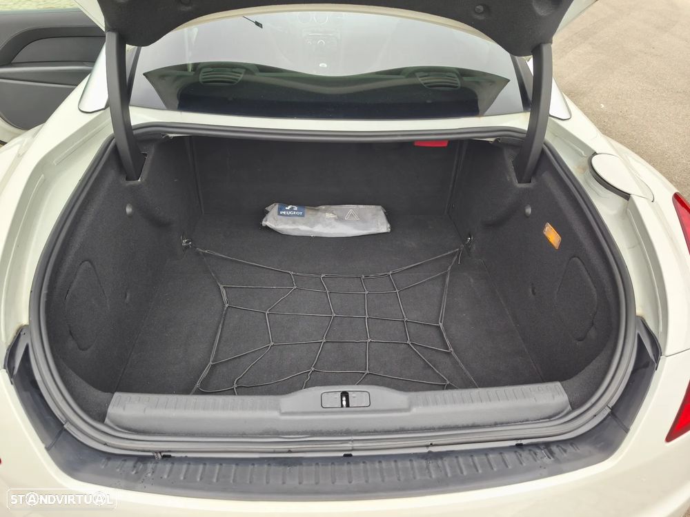 Peugeot RCZ 1.6 THP - 11