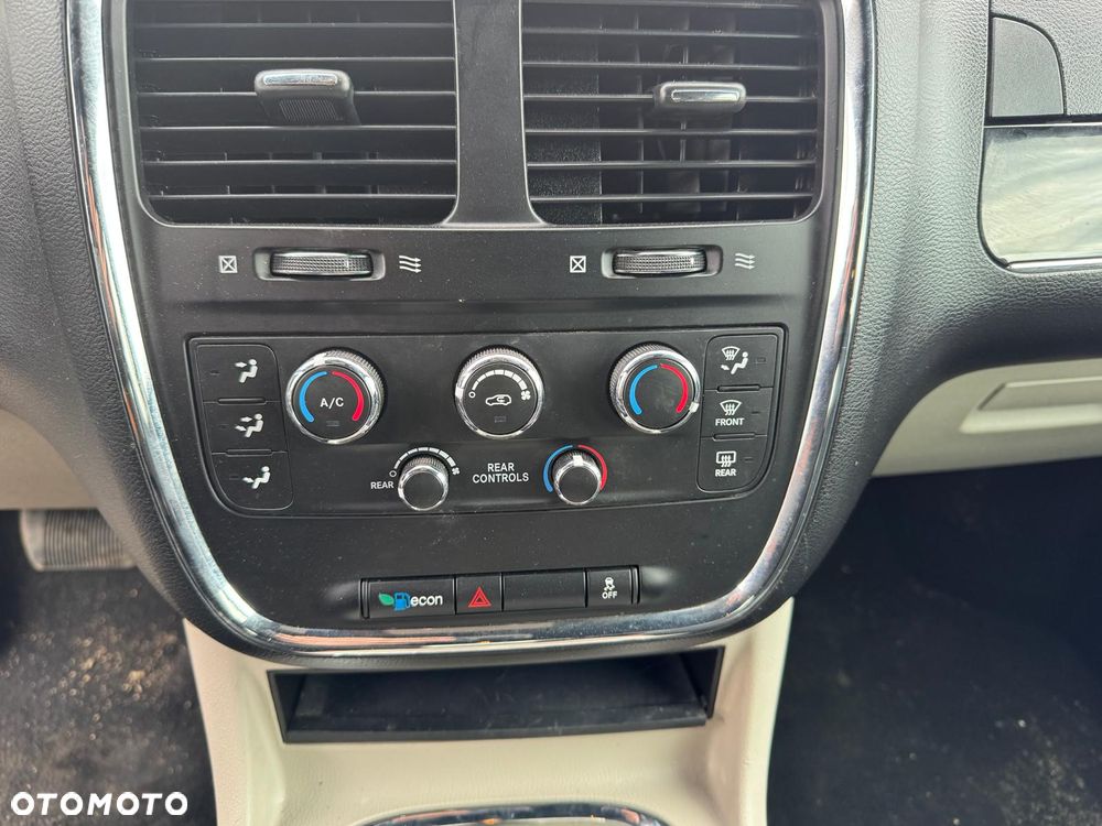 Dodge Grand Caravan 3.6 R/T - 14