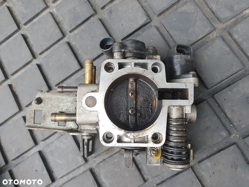 PRZEPUSTNICA 90529710 OPEL ASTRA G II 1.6 VECTRA B POSIADAM 5 SZT - 4