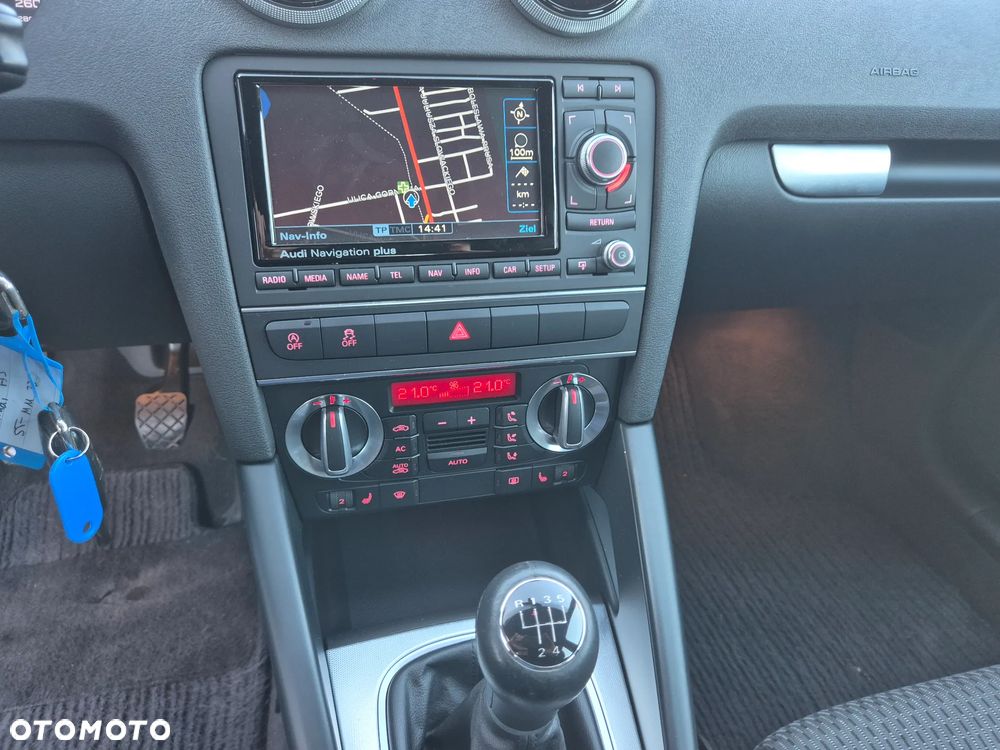 Audi A3 Sportback 1.6 TDI Ambiente - 37