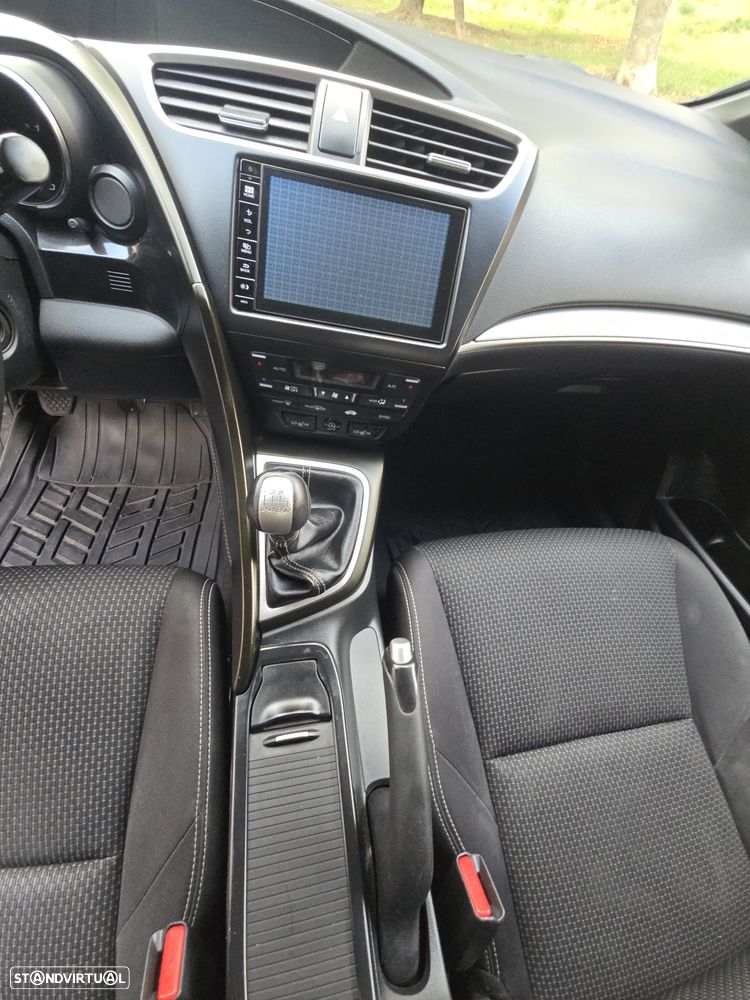 Honda Civic 1.6 i-DTEC Comfort Navi - 18