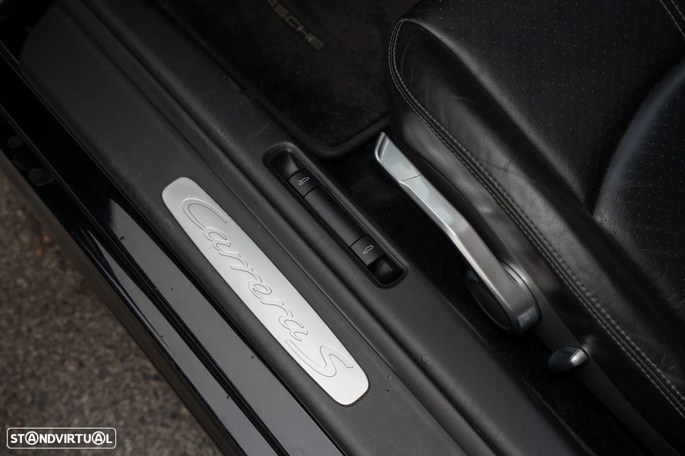 Porsche 911 (997) Carrera S - 7