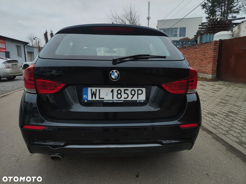 BMW X1 xDrive18d Sport Line - 11