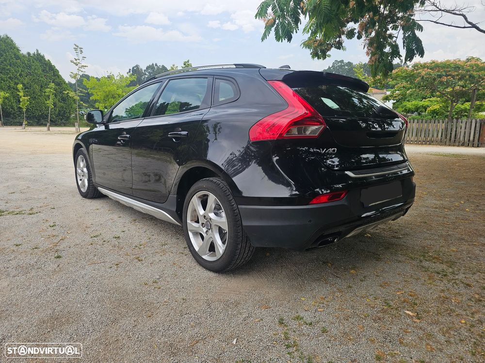 Volvo V40 Cross Country 1.6 D2 Kinetic Powershift - 4