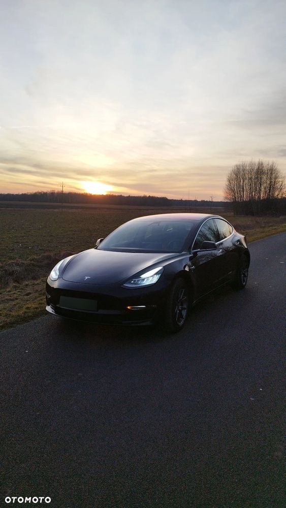 Tesla Model 3 Long Range RWD - 5