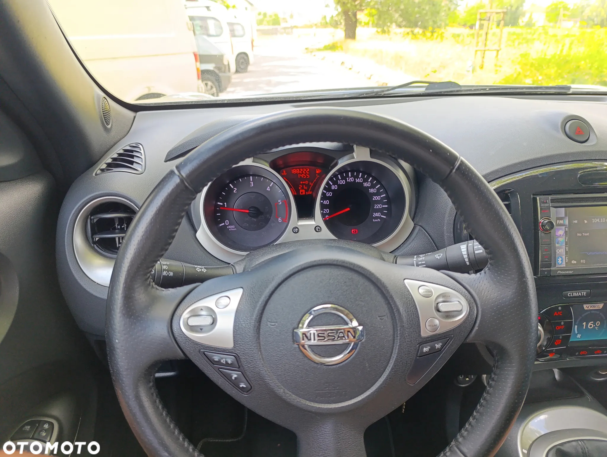 Nissan Juke 1.5 dCi Tekna - 10