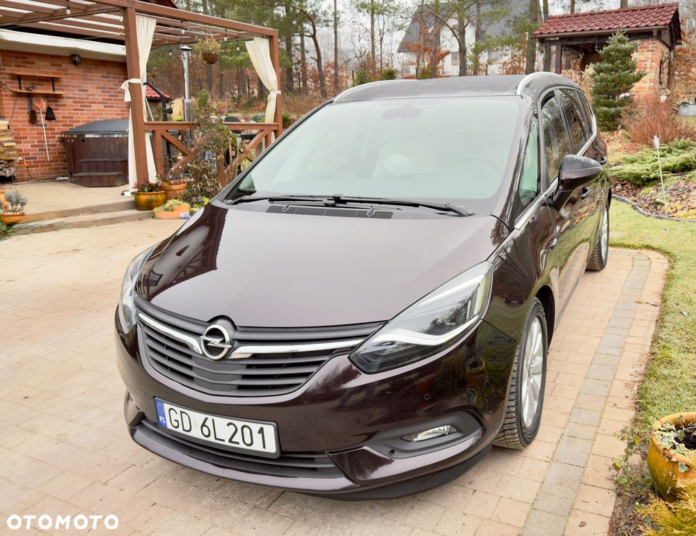 Opel Zafira 2.0 CDTI Cosmo - 1