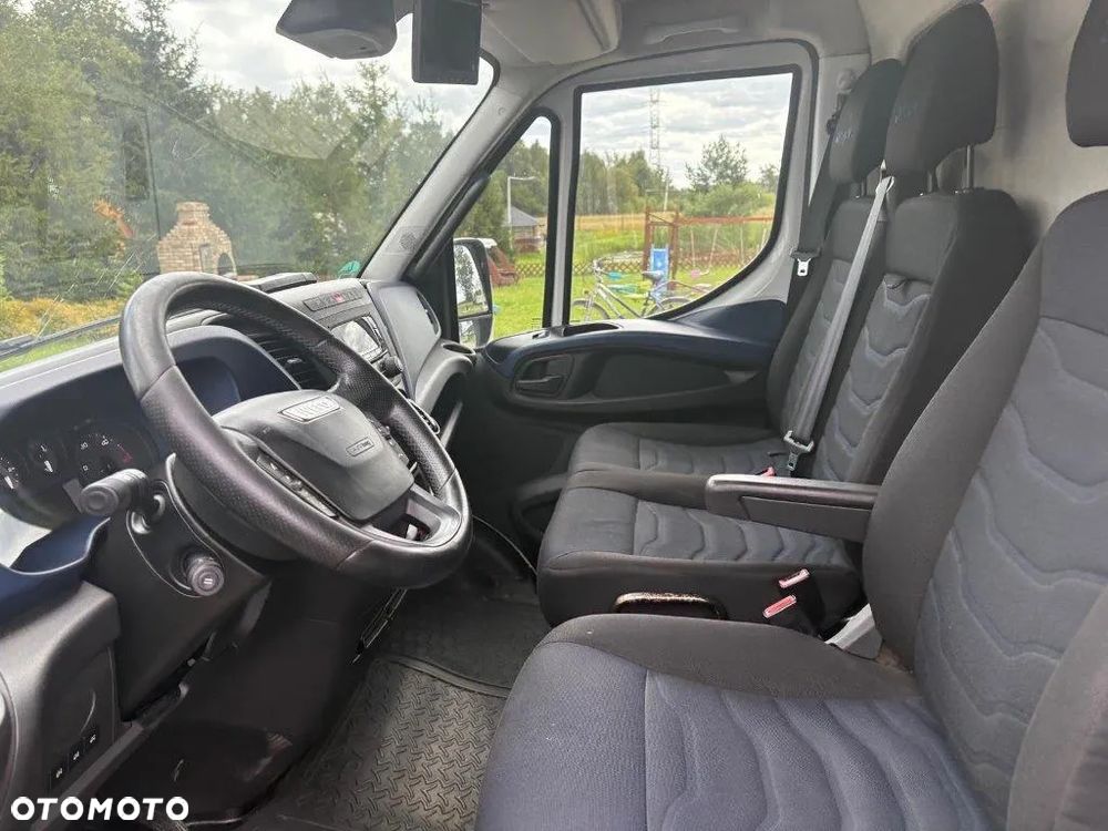 Iveco DAILY 35.160 AUTOMATIC+WINDA+KLIMA FV 23%-Gwarancja 1-Rok - 19