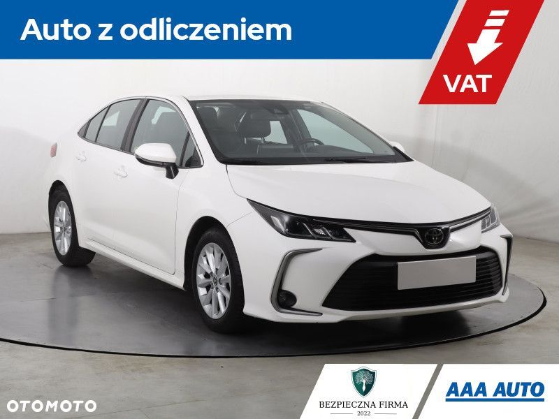 Toyota Corolla - 2