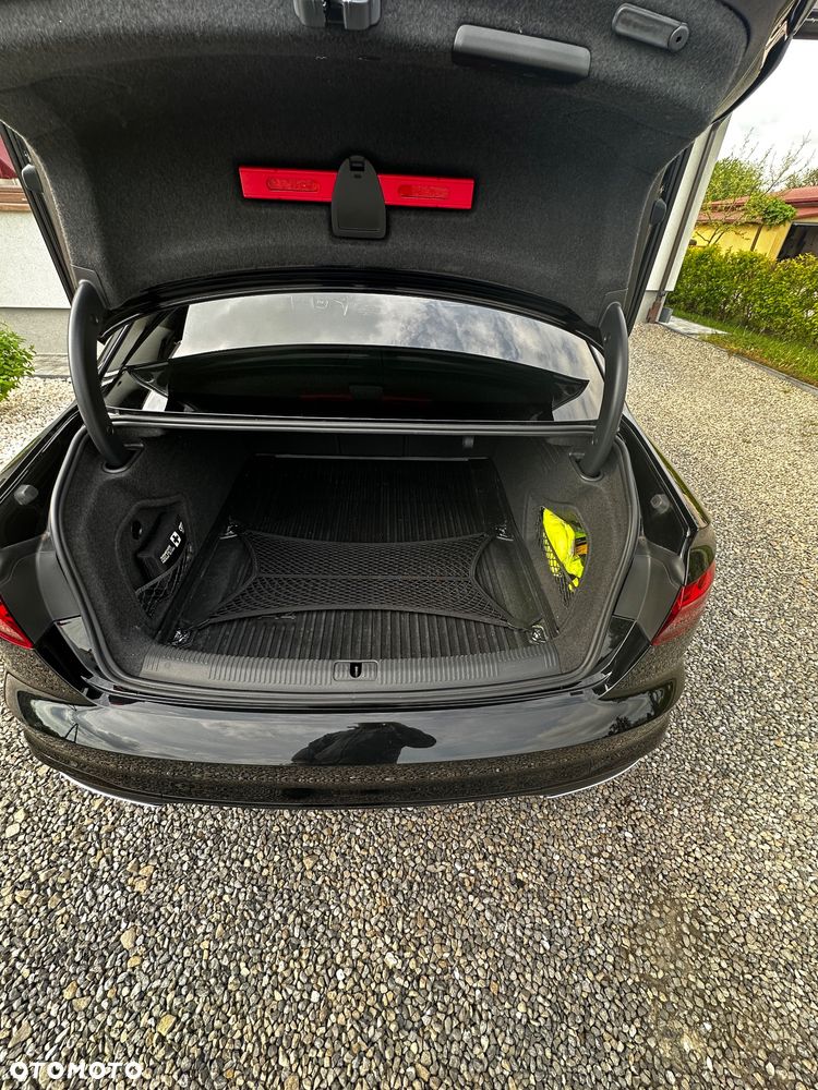 Audi A4 Limousine 45 TFSI mHEV Quattro Black Edition S tronic - 14