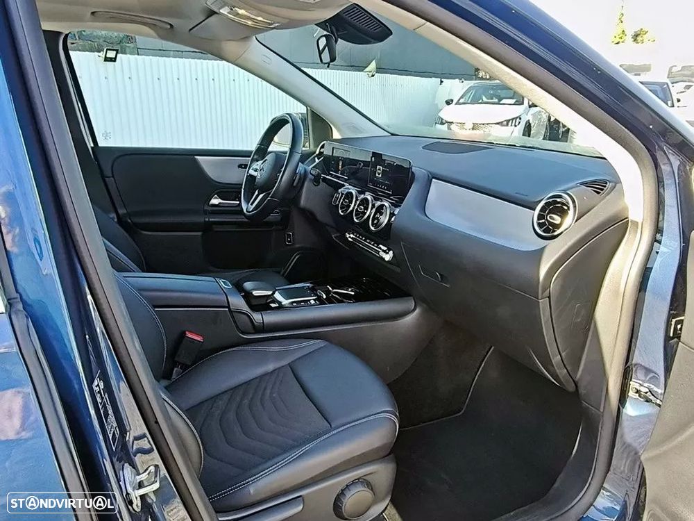 Mercedes-Benz B 250 e 8G-DCT Style - 2
