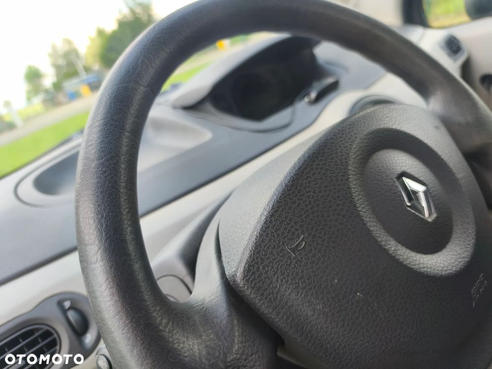 Renault Modus - 11
