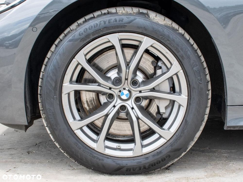 BMW Seria 3 - 8