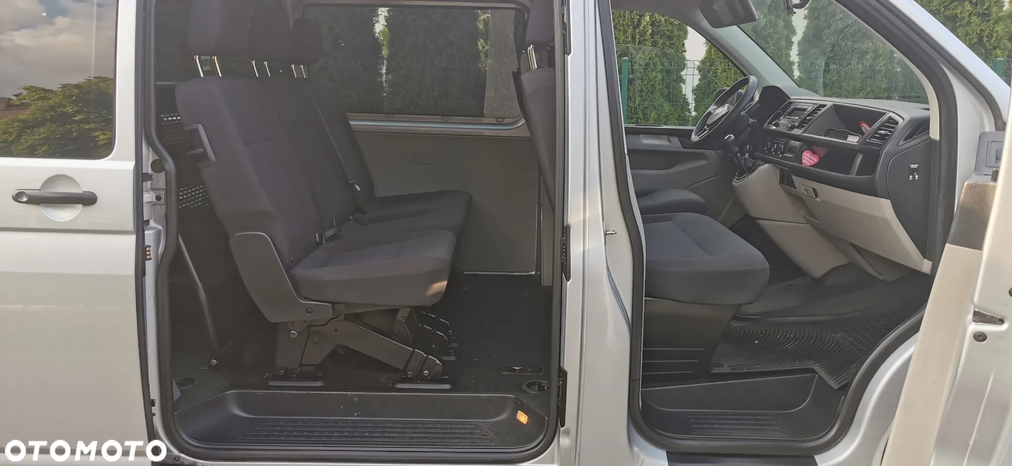 Volkswagen Transporter T6 TDI L1H1 Mixt - 12