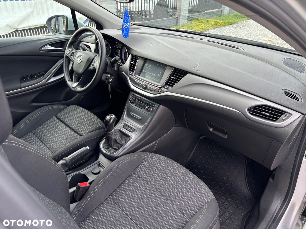 Opel Astra - 11