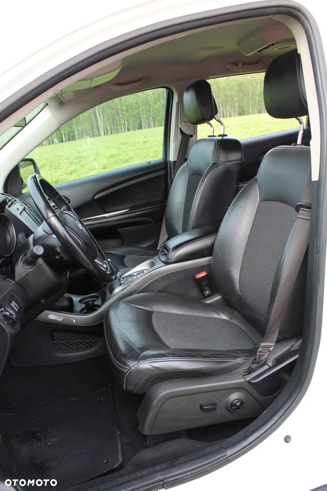 Dodge Journey - 17