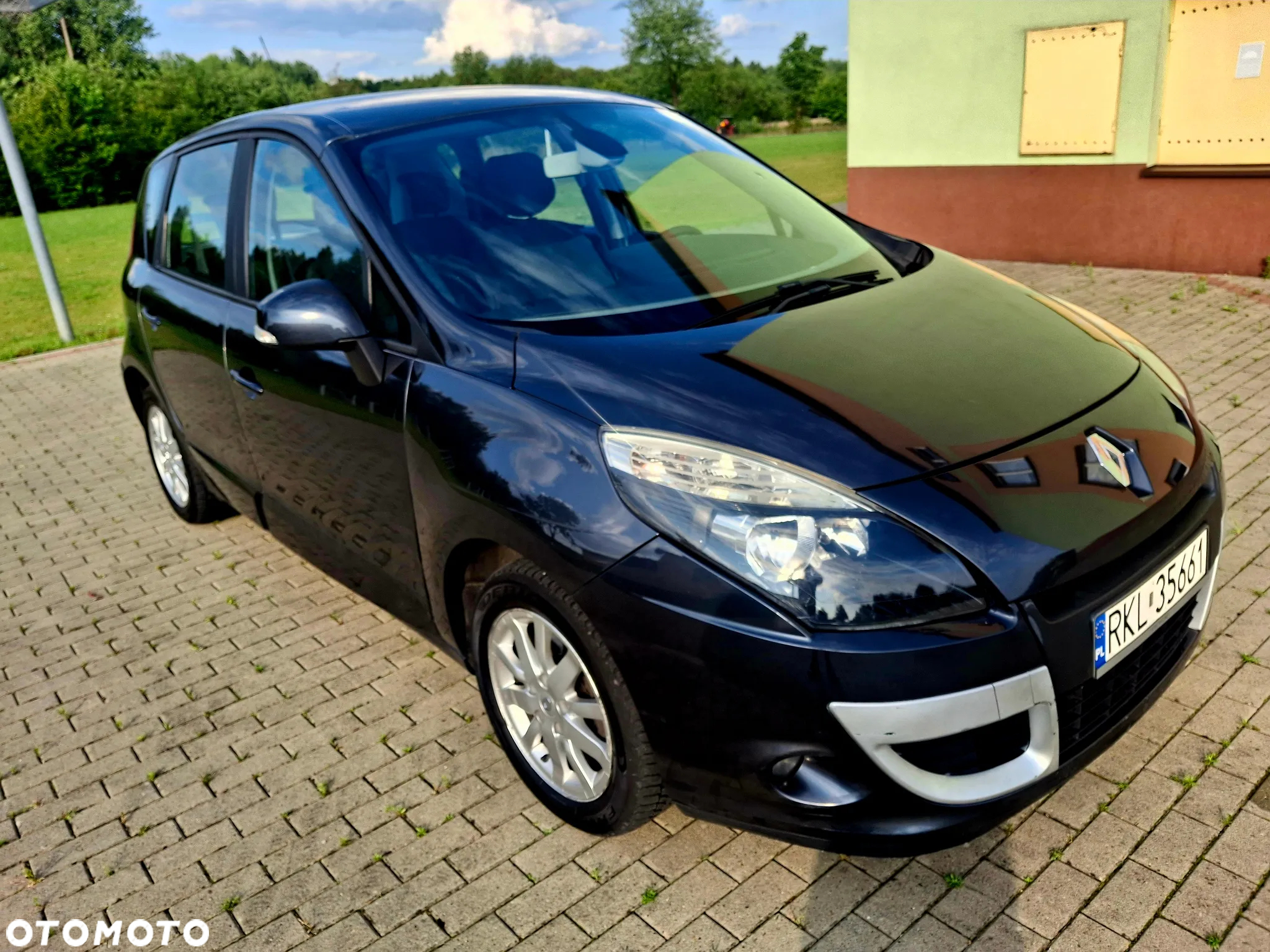 Renault Scenic 1.5 dCi Authentique - 10