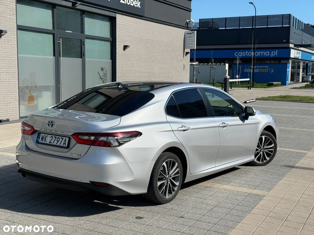 Toyota Camry 2.5 Hybrid Executive CVT - 4
