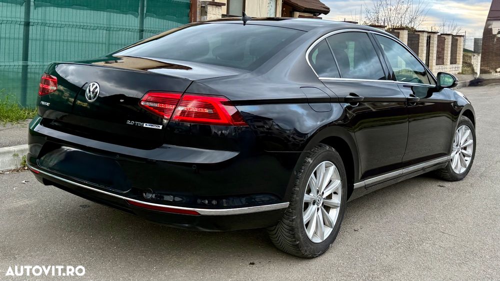 Volkswagen Passat 2.0 TDI DSG Highline - 35