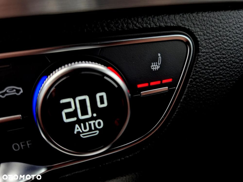 Audi Q5 50 TFSIe quattro S tronic S line - 14