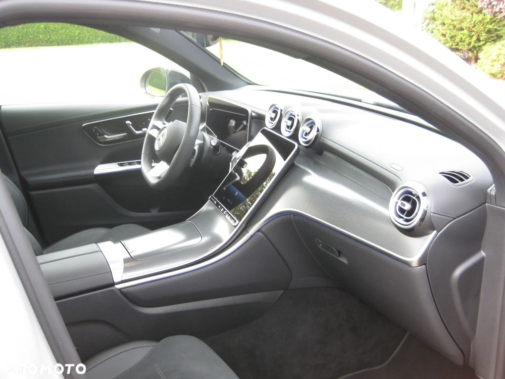 Mercedes-Benz GLC 300 4Matic 9G-TRONIC Edition AMG Line - 12