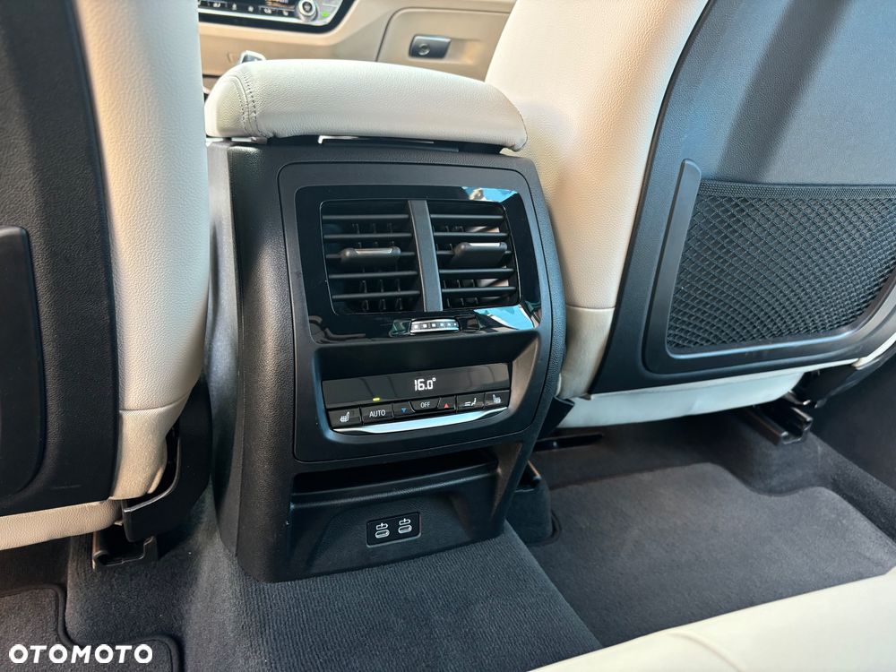 BMW X3 - 16