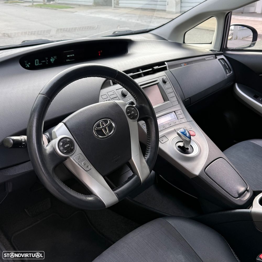 Toyota Prius 1.8 Plug-In - 10