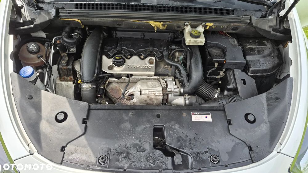 Citroën DS5 ver-1-6-thp-sportchic - 14