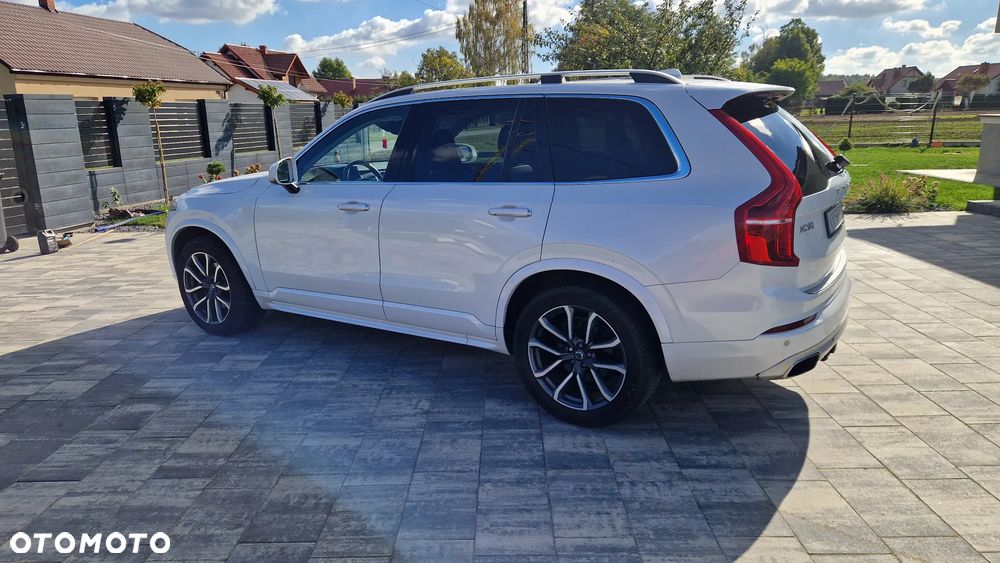 Volvo XC 90 - 6