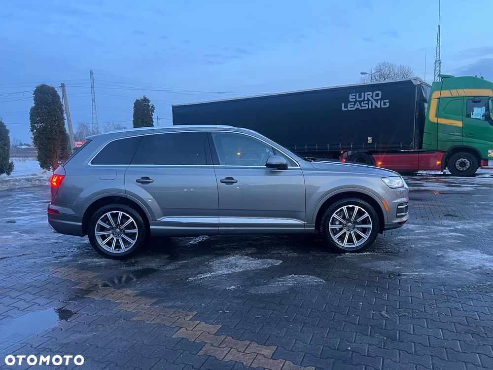 Audi Q7 - 5