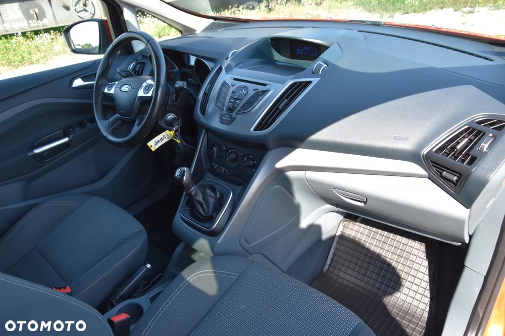 Ford C-MAX 1.6 Ti-VCT Champions Edition - 19