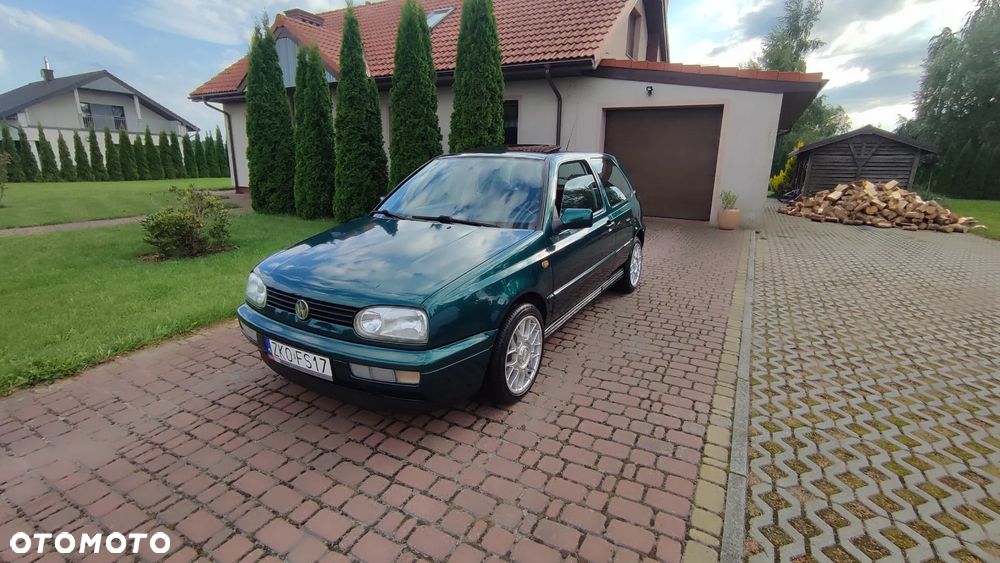 Volkswagen Golf 1.8 GL - 5