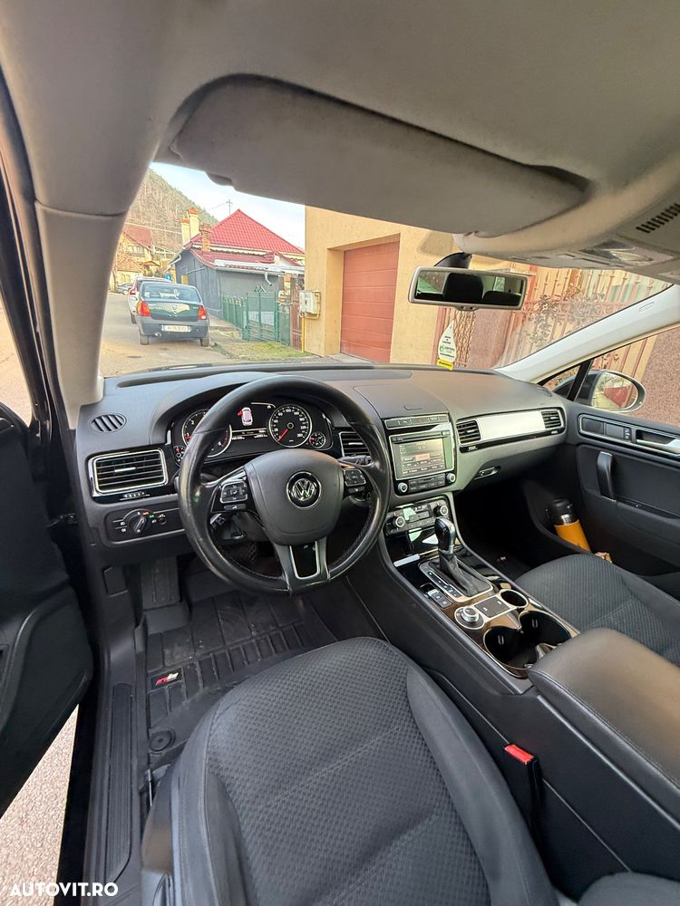 Volkswagen Touareg 3.0 V6 TDI BMT - 13
