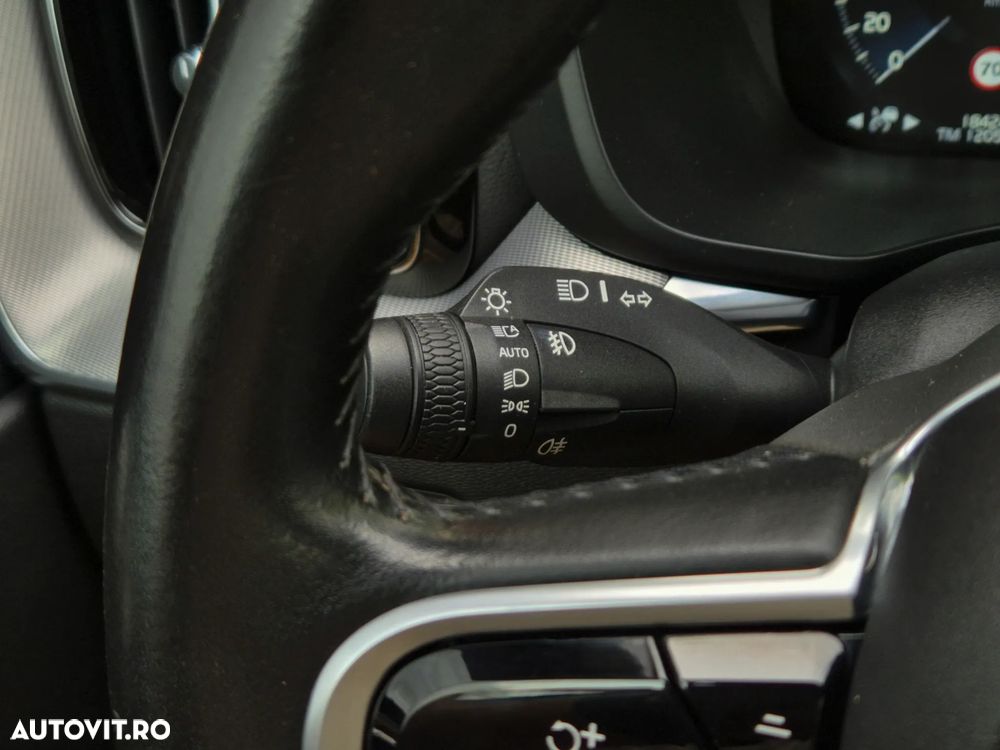 Volvo XC 60 B4 D Geartronic Inscription - 19
