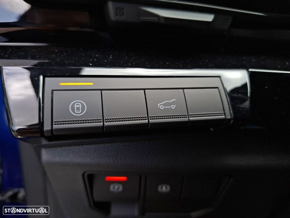 Renault Austral 1.2 E-Tech Iconic Espirit - 20