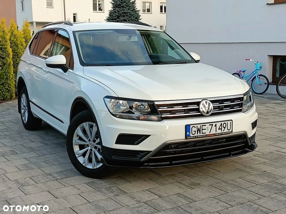 Volkswagen Tiguan - 24