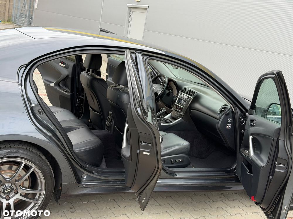 Lexus IS 220 D Comfort - 7