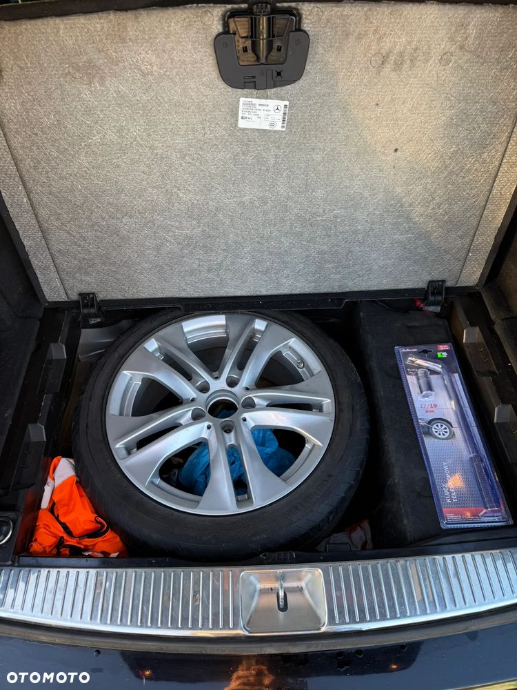 Mercedes-Benz Klasa C 200 CDI BlueEff Elegance - 16