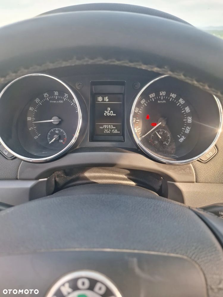 Skoda Yeti 1.6 TDI DPF Active Greenline - 9
