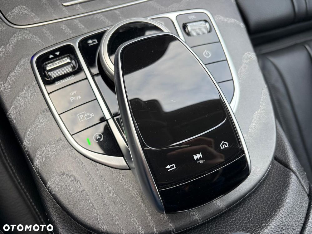 Mercedes-Benz CLS 350 9G-TRONIC - 23