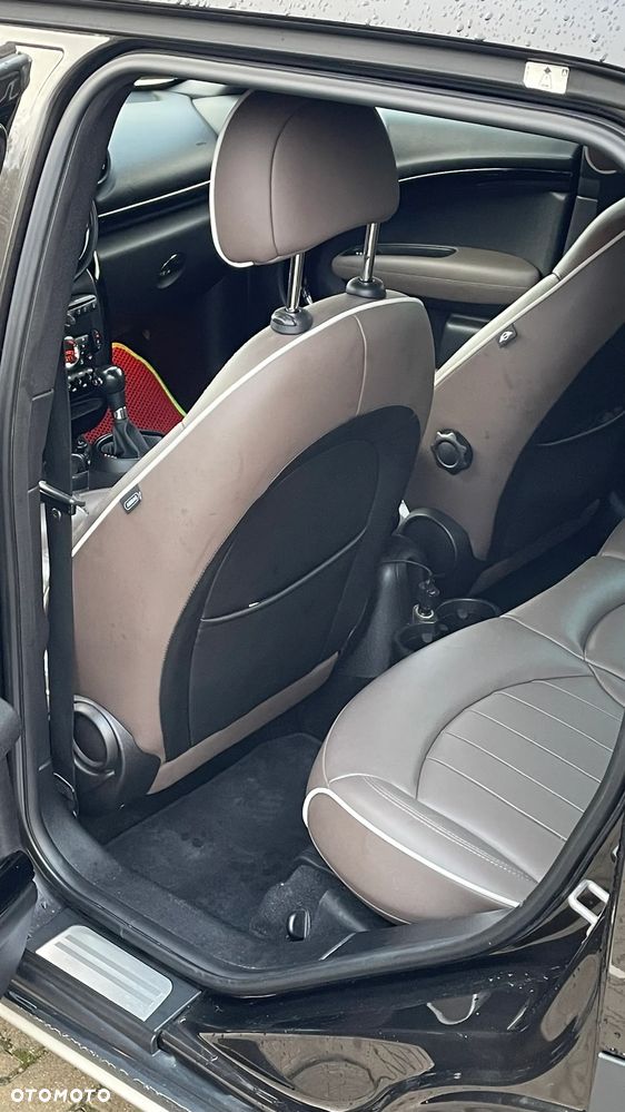 MINI Countryman - 25