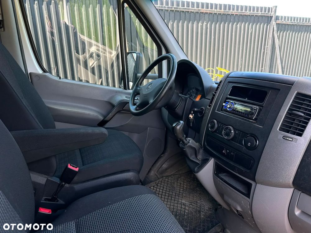 Mercedes-Benz Sprinter 906 - 5