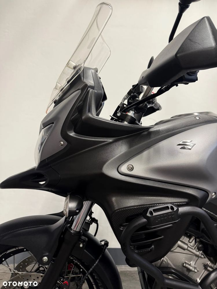 Suzuki V-STROM - 24