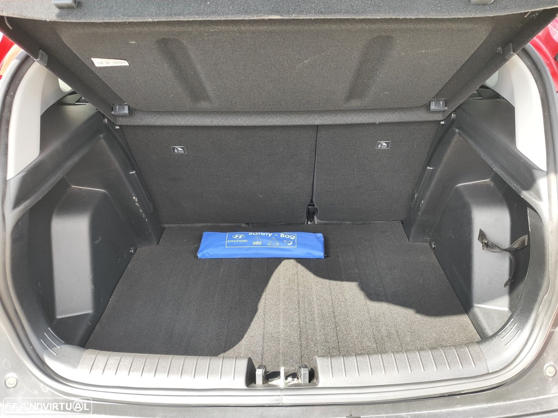 Hyundai Bayon 1.0 T-GDI Premium - 20